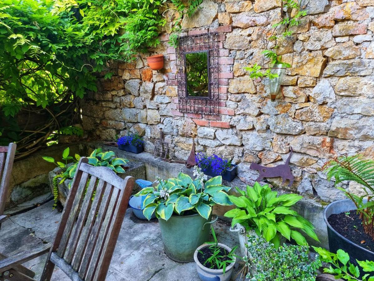 L'Ancienne Forge De Cregols Bed & Breakfast Exterior photo